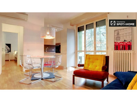 Apartamento de 2 quartos para alugar em Corvetto, Milão - Apartamentos