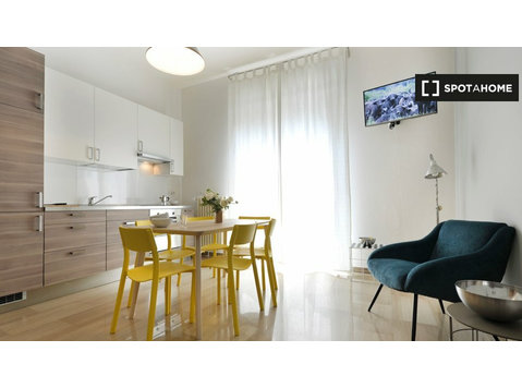 Apartamento de 2 quartos para alugar em Fiera Milano, Milão - Apartamentos