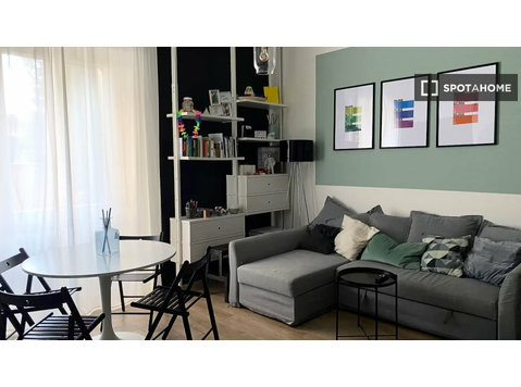 Apartamento de 2 habitaciones en alquiler en Isola, Milán - Pisos