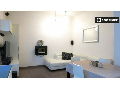 Apartamento de 2 quartos para alugar em Romolo, Milano - Apartamentos