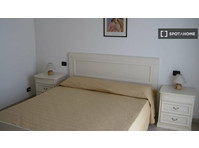 2-bedroom apartment for rent in Stadera, Milan.