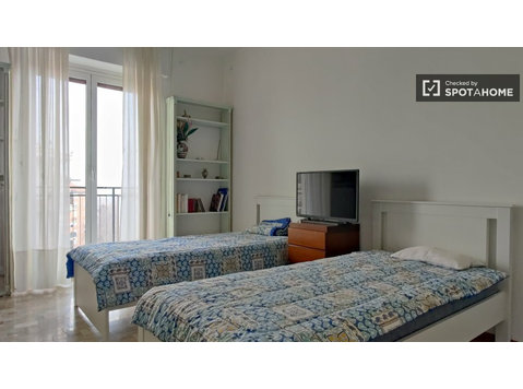 Apartamento de 3 quartos em Affori, Milão - Apartamentos