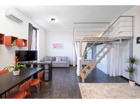 Accogliente Loft di Design in Bovisa - Apartamentos
