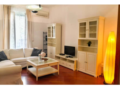 Apartment in Via Olindo Guerrini - Appartamenti