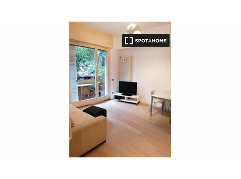 Apartamento com 1 quarto para alugar em Corso Sempione,… - Apartamentos