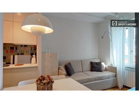Apartamento de 1 habitación en alquiler en Guastalla, Milán - Pisos