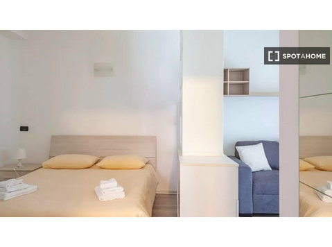 Apartment with 1 bedroom for rent in Milan, Milan - Apartamentos