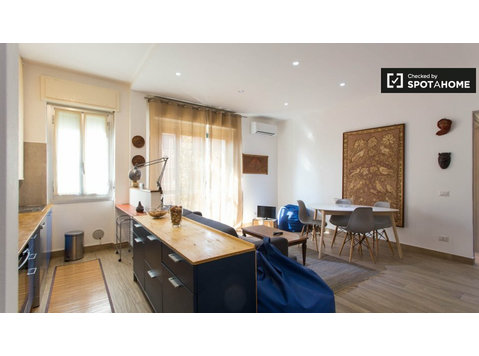 Appartement avec 1 chambre à louer à Montalbino, Milan - Appartements