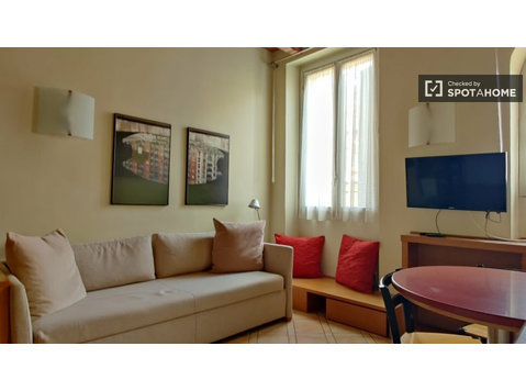 Apartament z 1 sypialnią do wynajęcia w Navigli, Mediolan - Mieszkanie