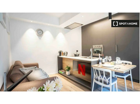 Apartment mit 1 Schlafzimmer zu vermieten in San Vittore,… - Wohnungen