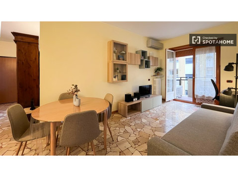 Apartament z 1 sypialnią do wynajęcia w Sempione, Mediolan - Mieszkanie