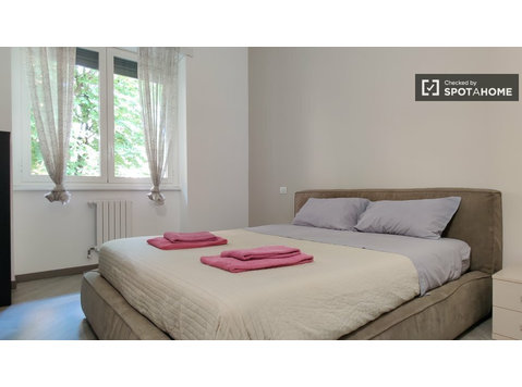 Apartamento com 1 quarto para alugar na Zona 7 de Milão,… - Apartamentos