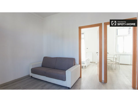Wohnung mit 2 Schlafzimmern zu vermieten in Corvetto,… - Wohnungen