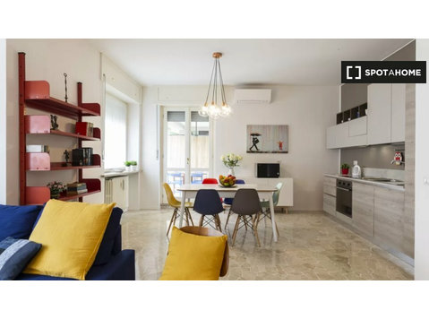 Apartamento de 2 habitaciones en alquiler en Milán - Pisos