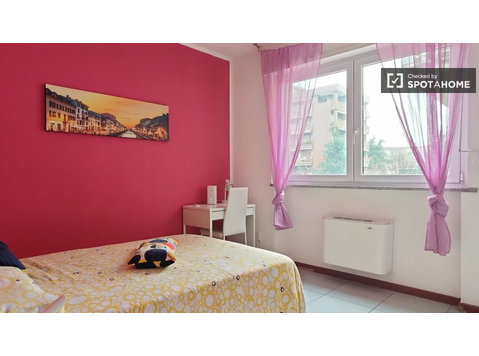 Apartment with 2 bedrooms for rent in Milan, Milan - Leiligheter