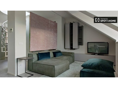 Appartement avec 2 chambres à louer à San Babila, Milan - Appartements