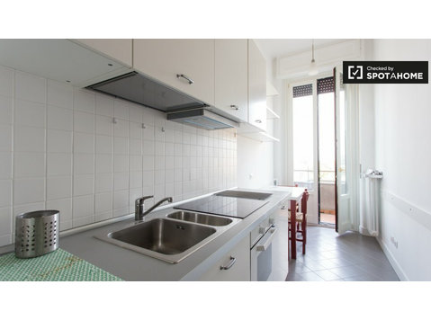 Appartement avec 2 chambres à louer à Vigentino, Milan - Appartements