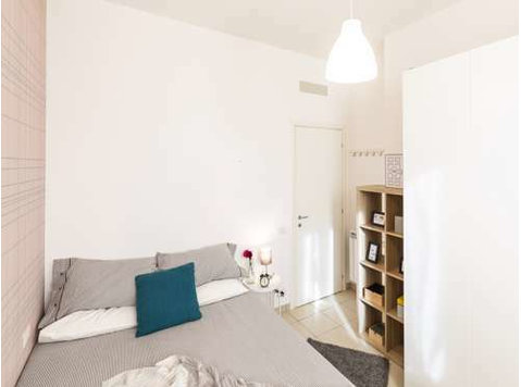 Appartamento in  Via Gardone - Apartman Daireleri