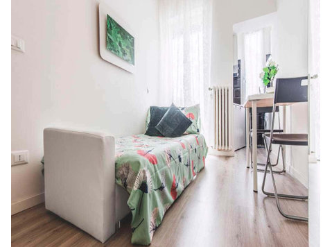 Appartamento in  Viale Pisa - Apartments