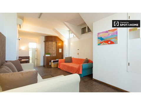 Apartamento de 1 quarto atraente para alugar em Fiera Milano - Apartamentos