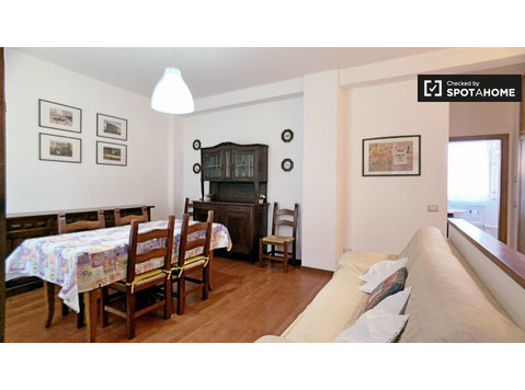 Niguarda, Milano'da kiralık aydınlık 1 yatak odalı daire - Apartman Daireleri