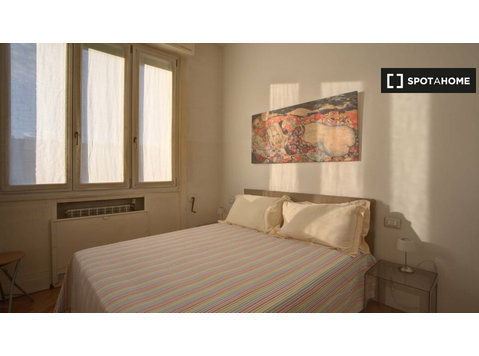 Bright 1-bedroom apartment for rent in Porta Nuova, Milan - آپارتمان ها