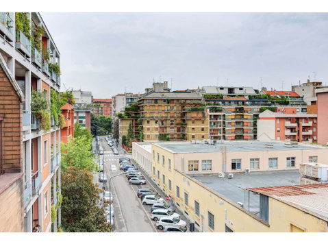 Camera Singola in via Via Stromboli - Apartments