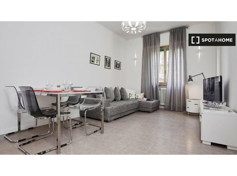 Chic 2-bedroom apartment for rent in Zara, Milan - Korterid