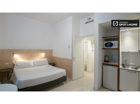 Estúdio confortável para alugar com AC em Navigli, Milão - Apartamentos