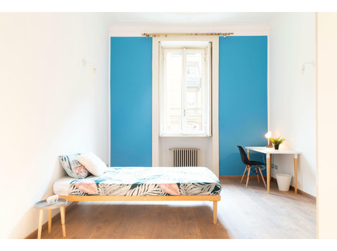 Corso Buenos Aires 47- Room 4 - Apartments