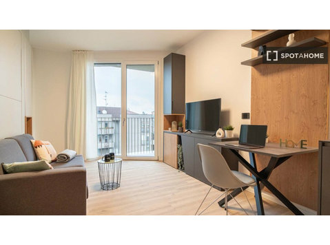 Fancy new studio apartment in residence in Turro - Appartementen