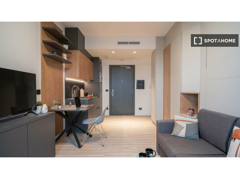 Schickes neues Studio-Apartment in einer Residenz in Turro - Wohnungen