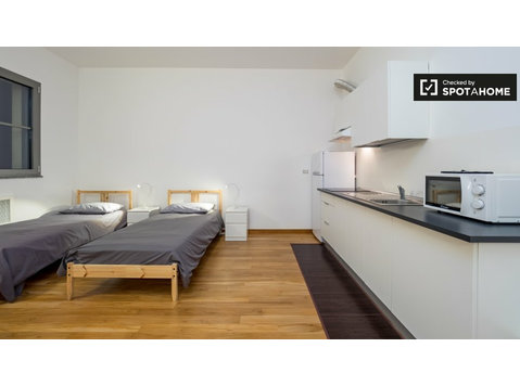 Fantastic studio apartment for rent in Bovisa, Milan - Appartementen