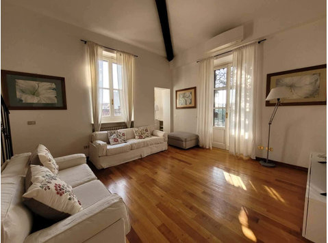 Five Bedroom apartment | Via Gian Giacomo Mora | Zona Centro - Apartments
