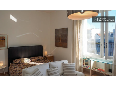 Estúdio luminoso para alugar em Brera District, Milão - Apartamentos