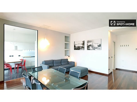 Apartamento de 2 quartos moderno para alugar em Sarpi, Milão - Apartamentos