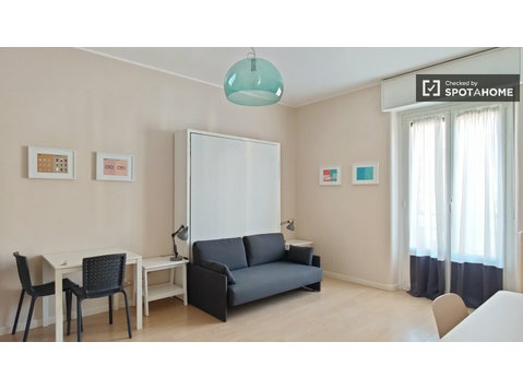 Modern studio apartment for rent in Porta Romana, Milan - Leiligheter