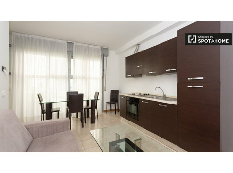 Bovisa, Milano'da kiralık hoş 3 yatak odalı daire - Apartman Daireleri