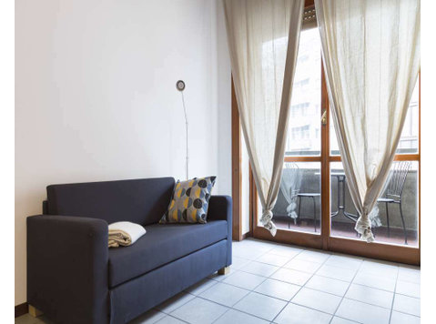 Promo: Special Offer: Stanza in Via Francesco Arese - Appartements