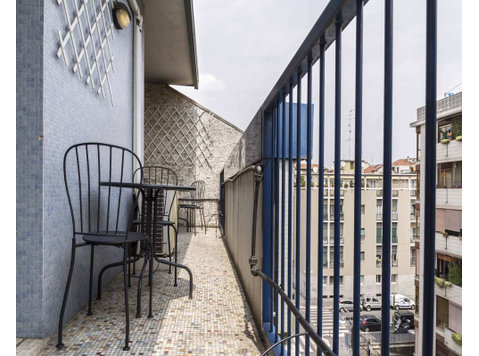 Stanza in Via Cesare Balbo - Apartments