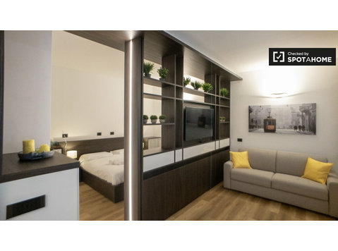 Tranquillo monolocale in affitto a Brera, Milano - Appartamenti