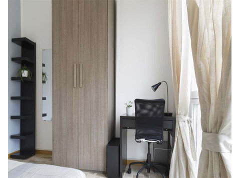 Stanza in Via Giuseppe Arimondi - Apartments