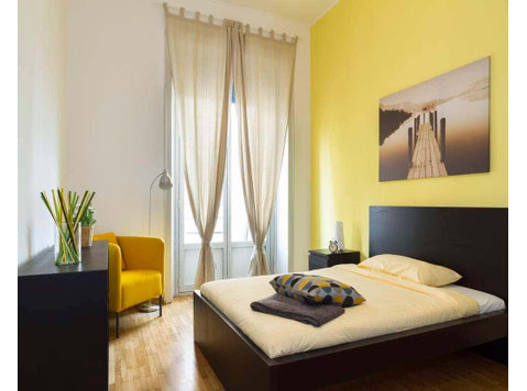 Stanza in Via Tarquinio Prisco - Apartments