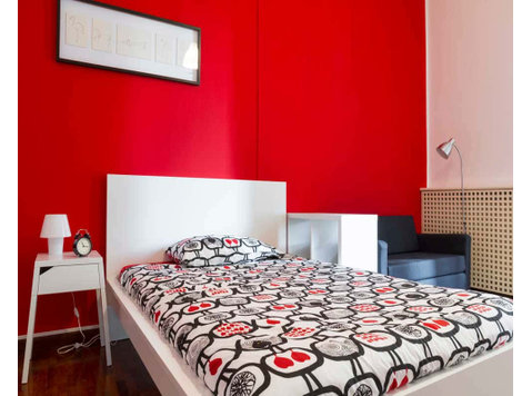 Stanza in Viale Sabotino - Apartemen