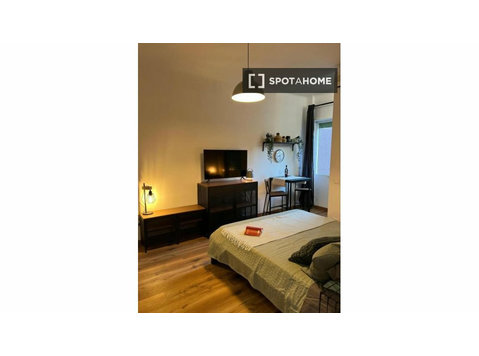 Studio apartment for rent in Calvairate, Milan - Apartments