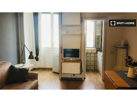 Apartamento de estúdio para alugar em Calvairate, Milão - Apartamentos