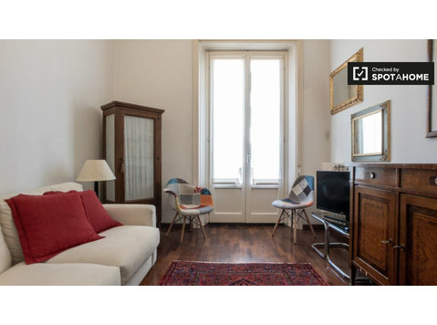 Apartamento de estúdio para alugar em Loreto, Milão - Apartamentos