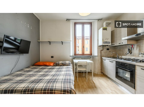 Estudio en alquiler en Milán - Pisos