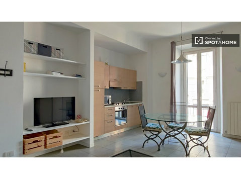 Apartamento estúdio para alugar em Milão, Milão - Apartamentos