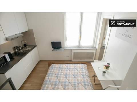 Studio apartment for rent in San Vittore, Milan - Apartments